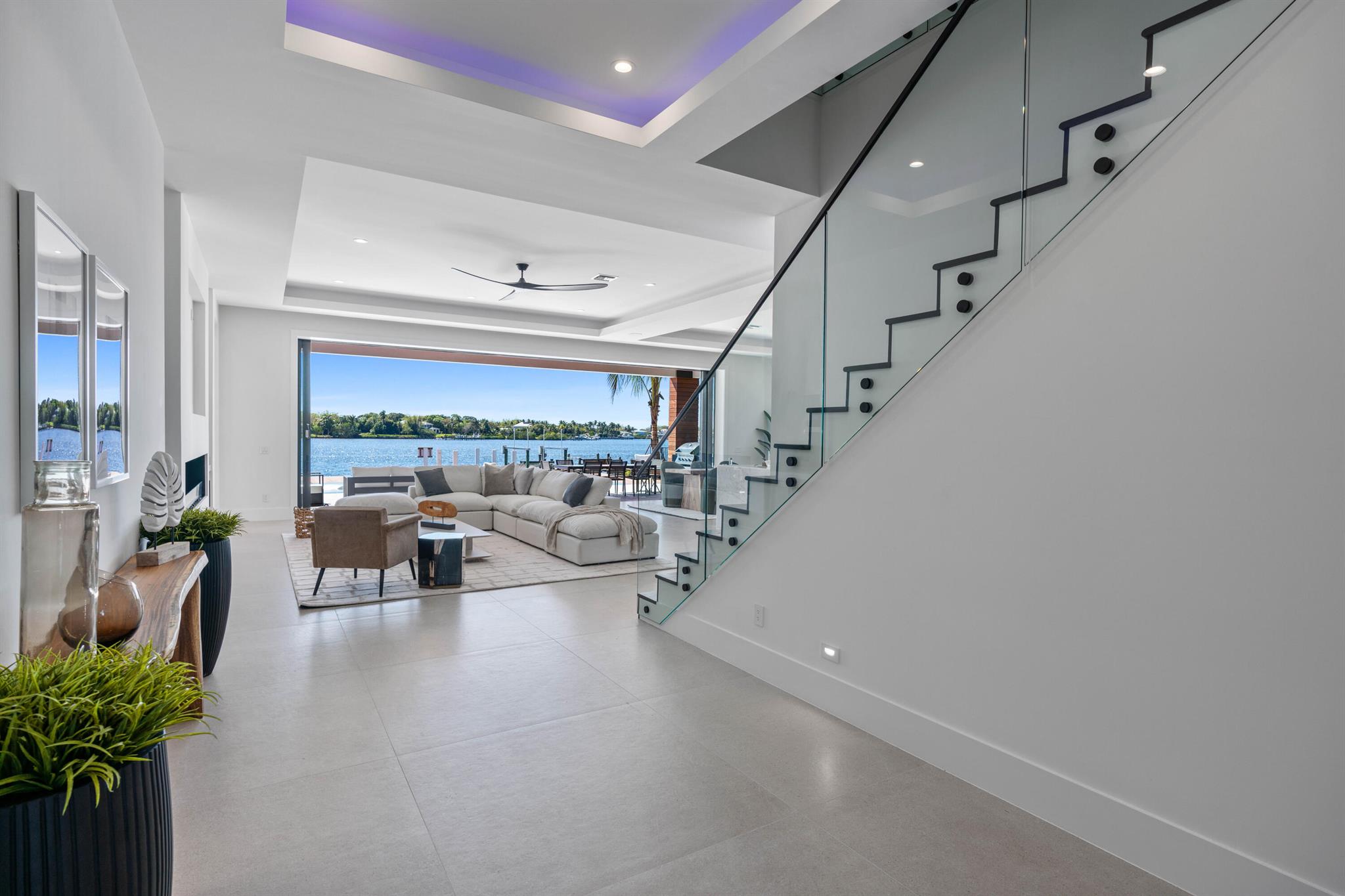 Lake Shores Lantana - Residential