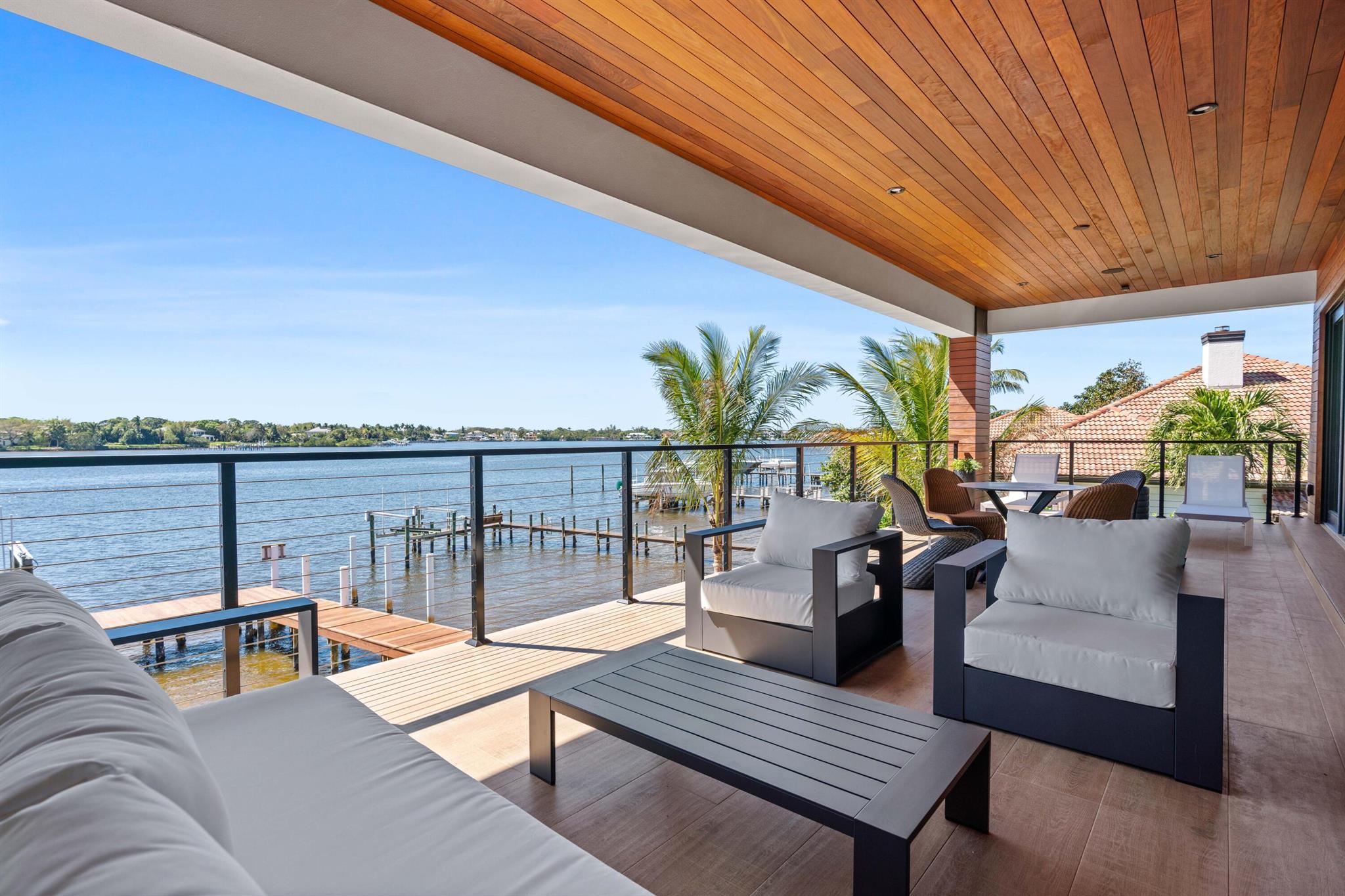 Lake Shores Lantana - Residential