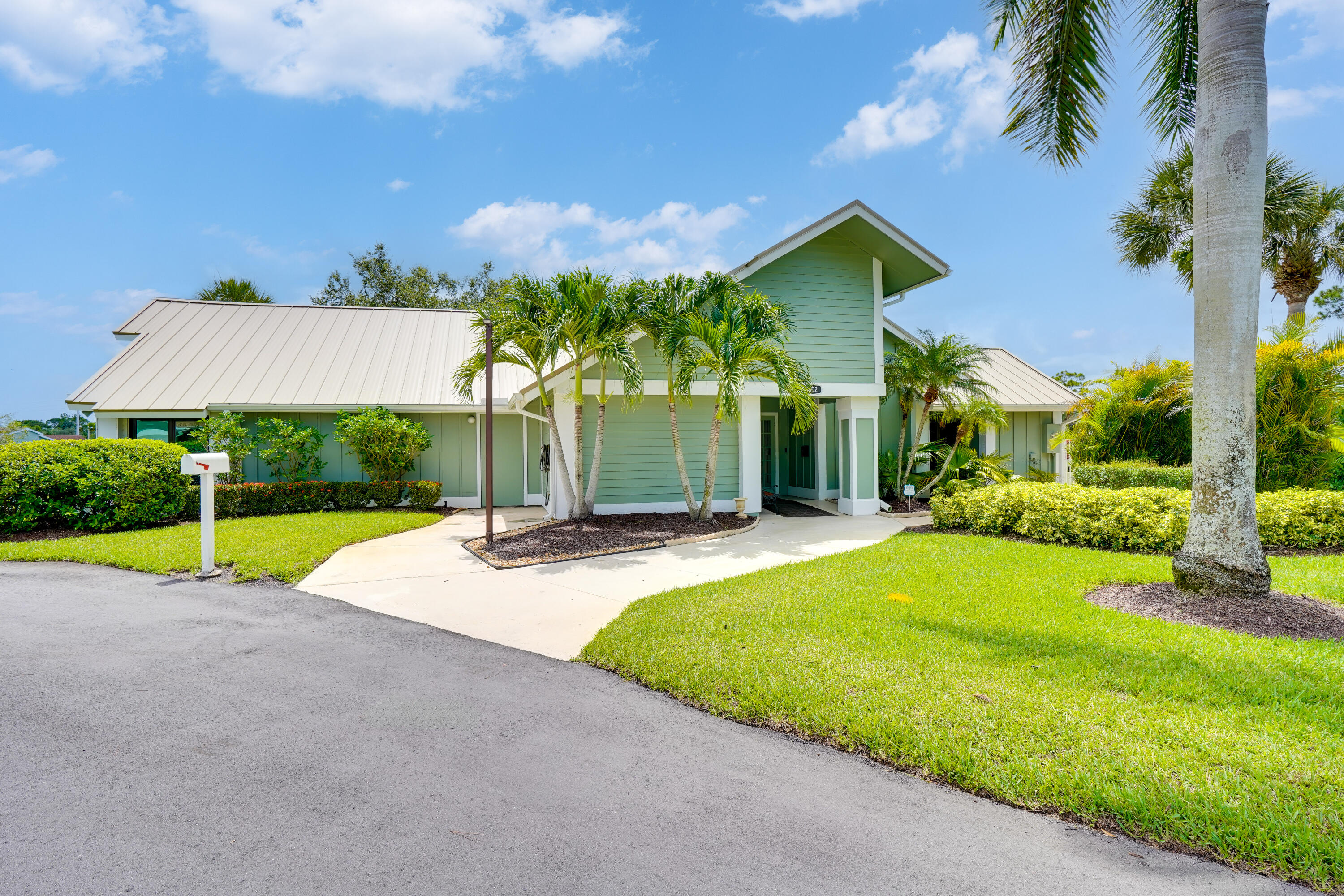 SOUTH PORT ST LUCIE UNIT 17 - Residential