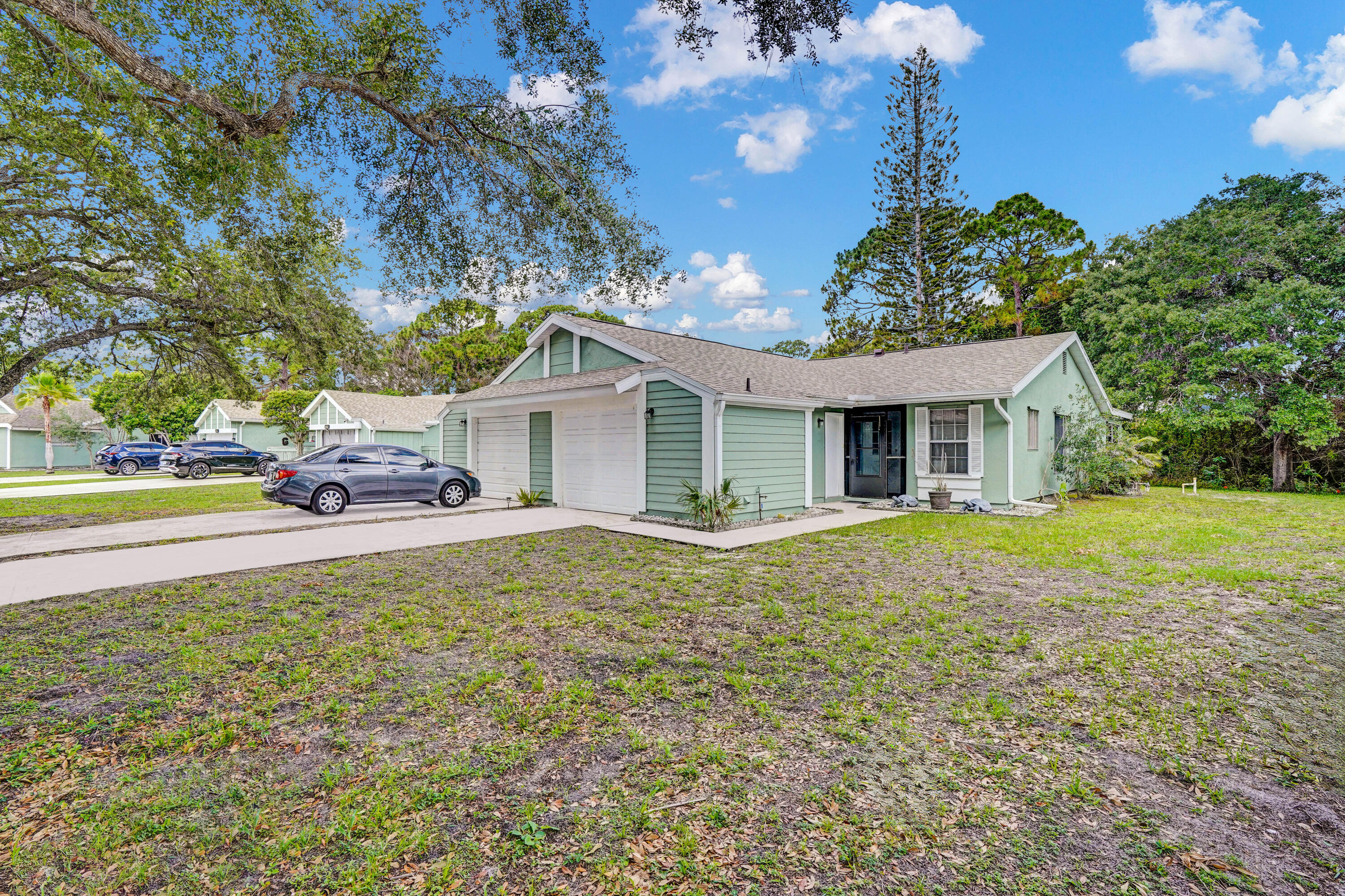 SOUTH PORT ST LUCIE UNIT 17 - Residential