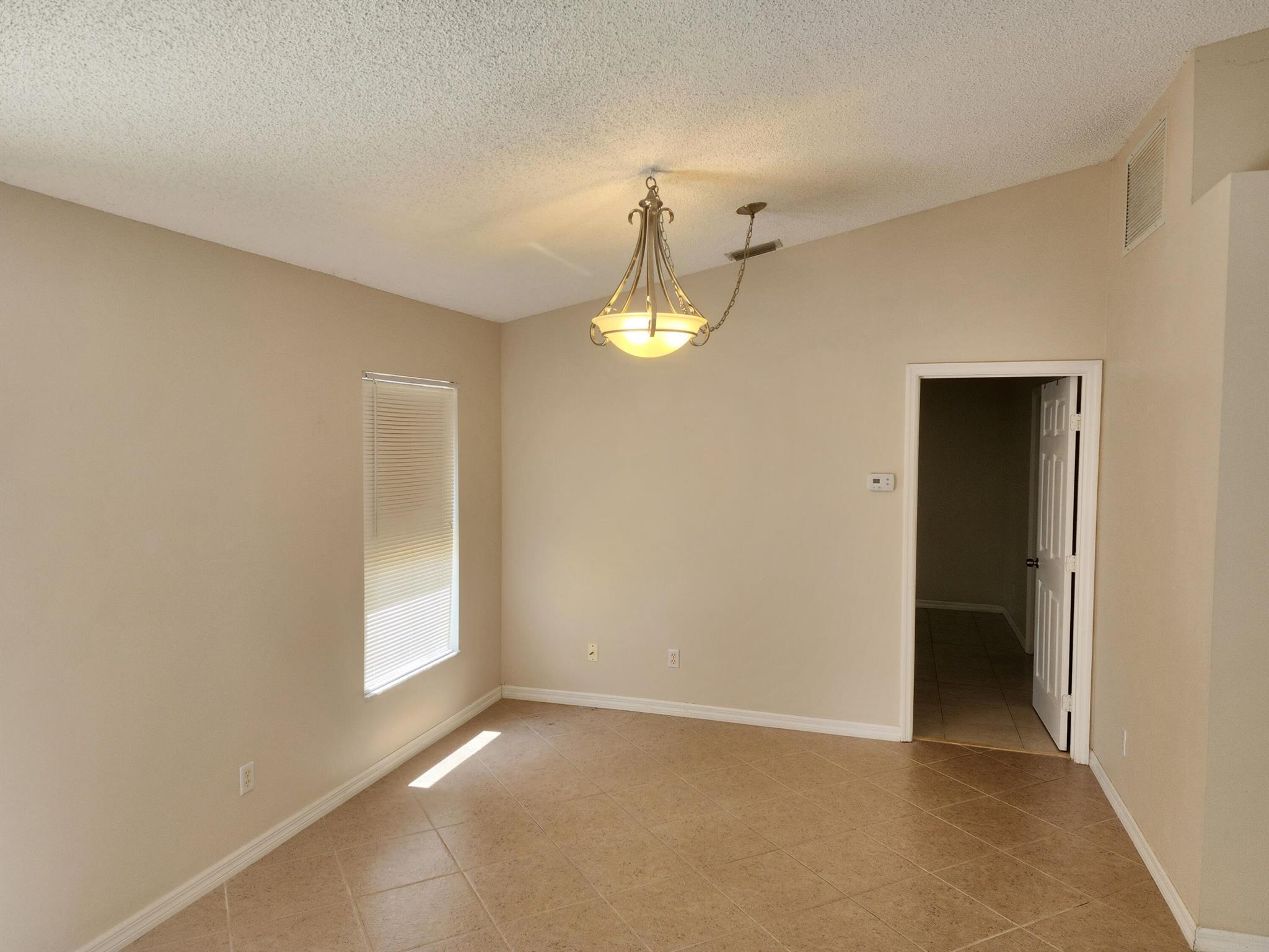 PORT ST LUCIE SECTION 33 - Residential