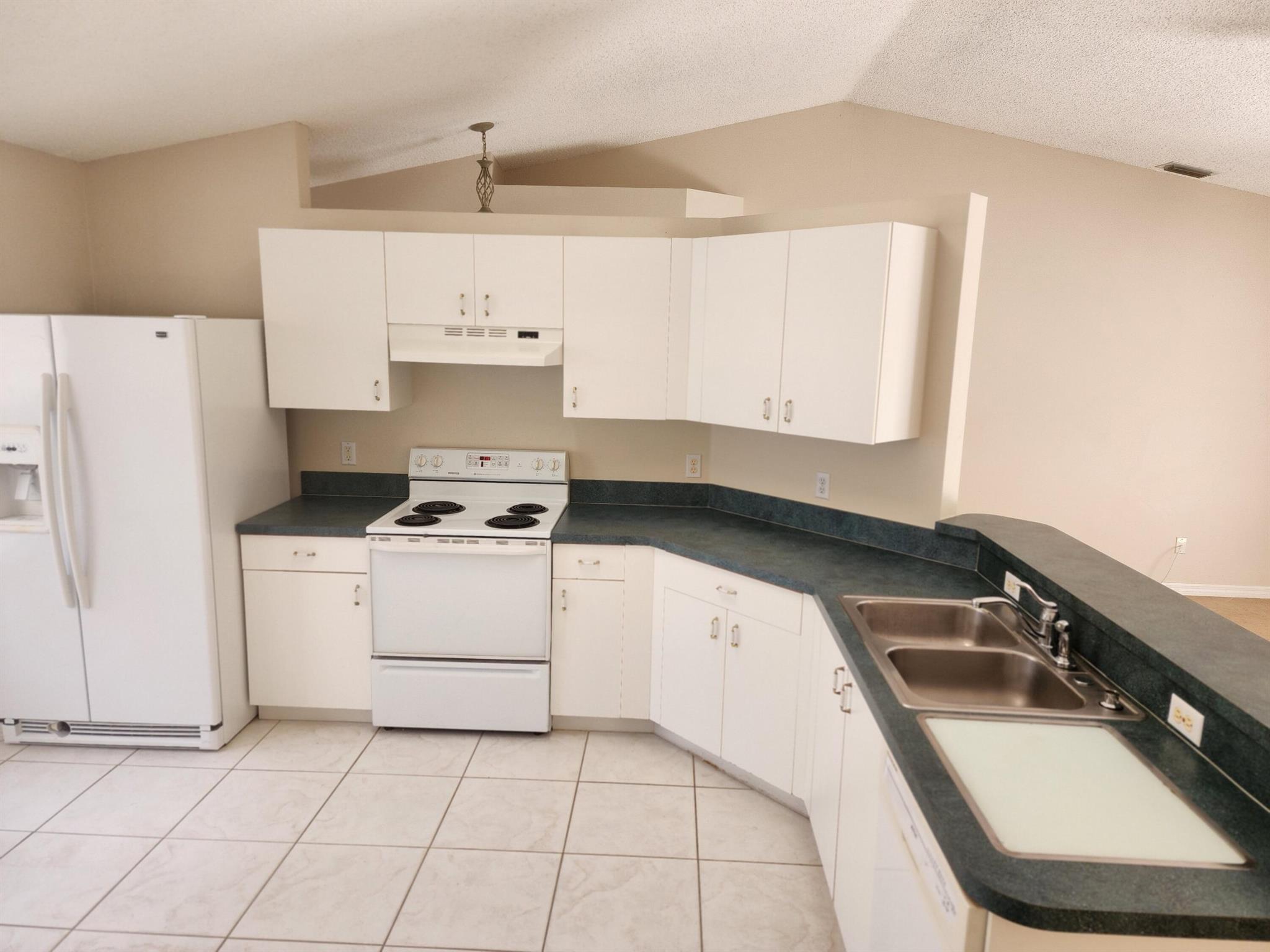 PORT ST LUCIE SECTION 33 - Residential