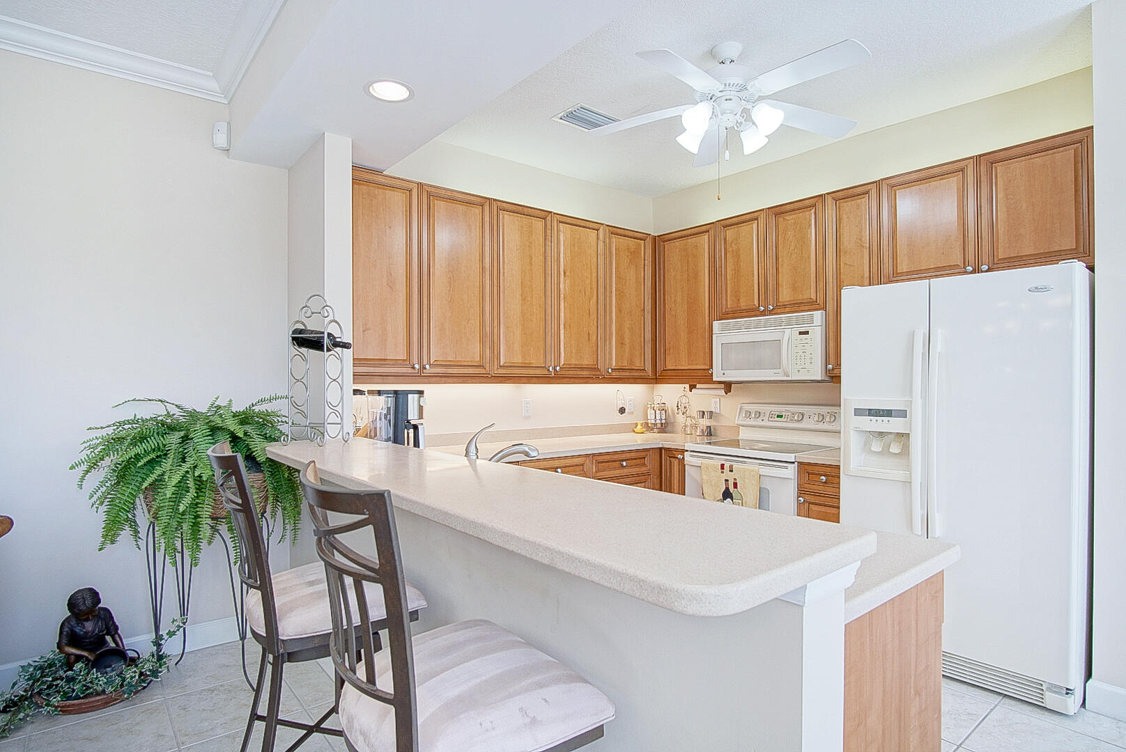 RIVERWALK AT SANDS, A CONDOMINIUM - Residential Lease