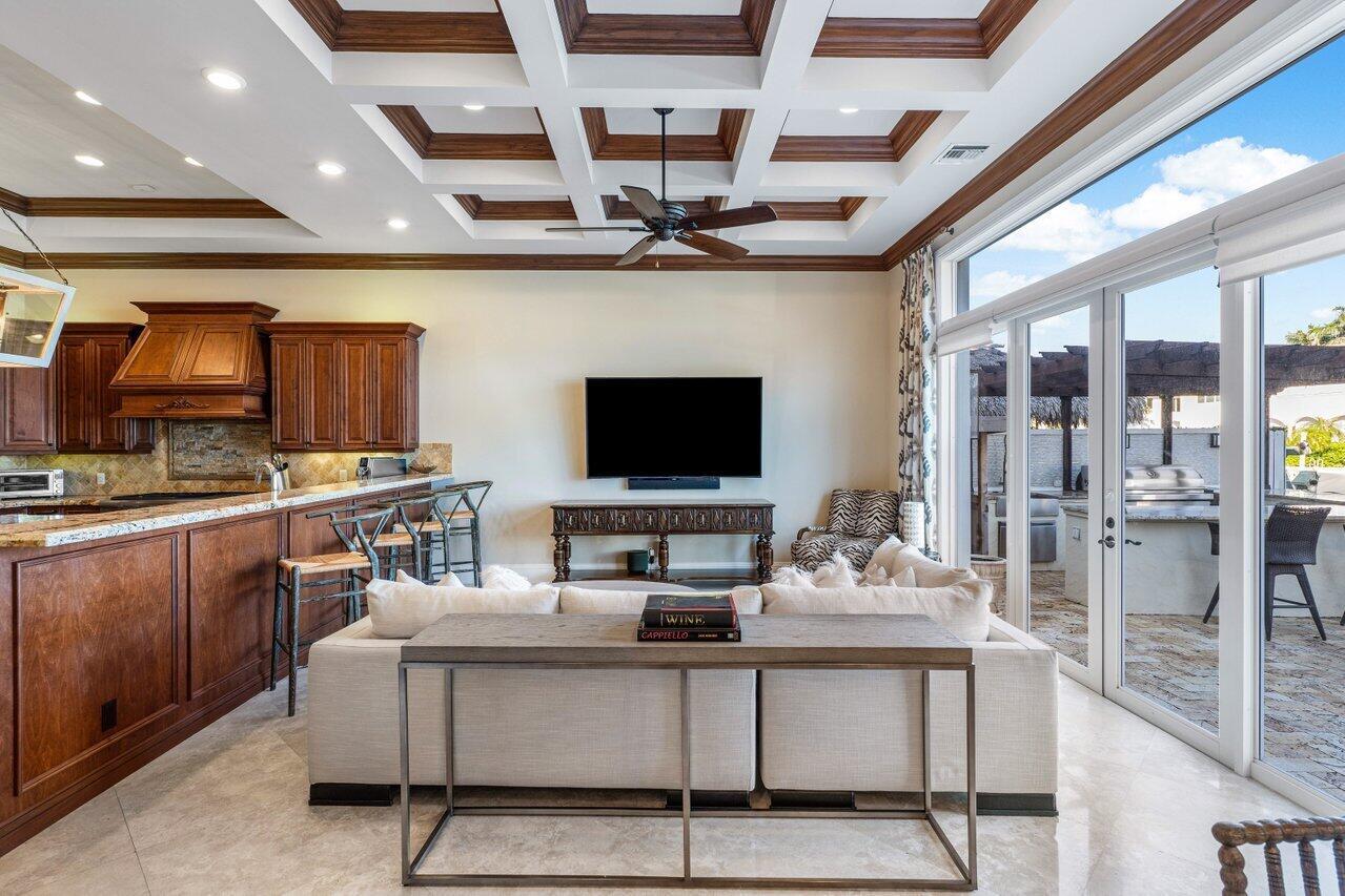 TROPIC ISLE 3RD SEC - Residential