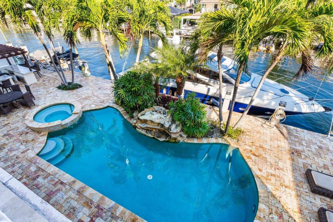 TROPIC ISLE 3RD SEC - Residential