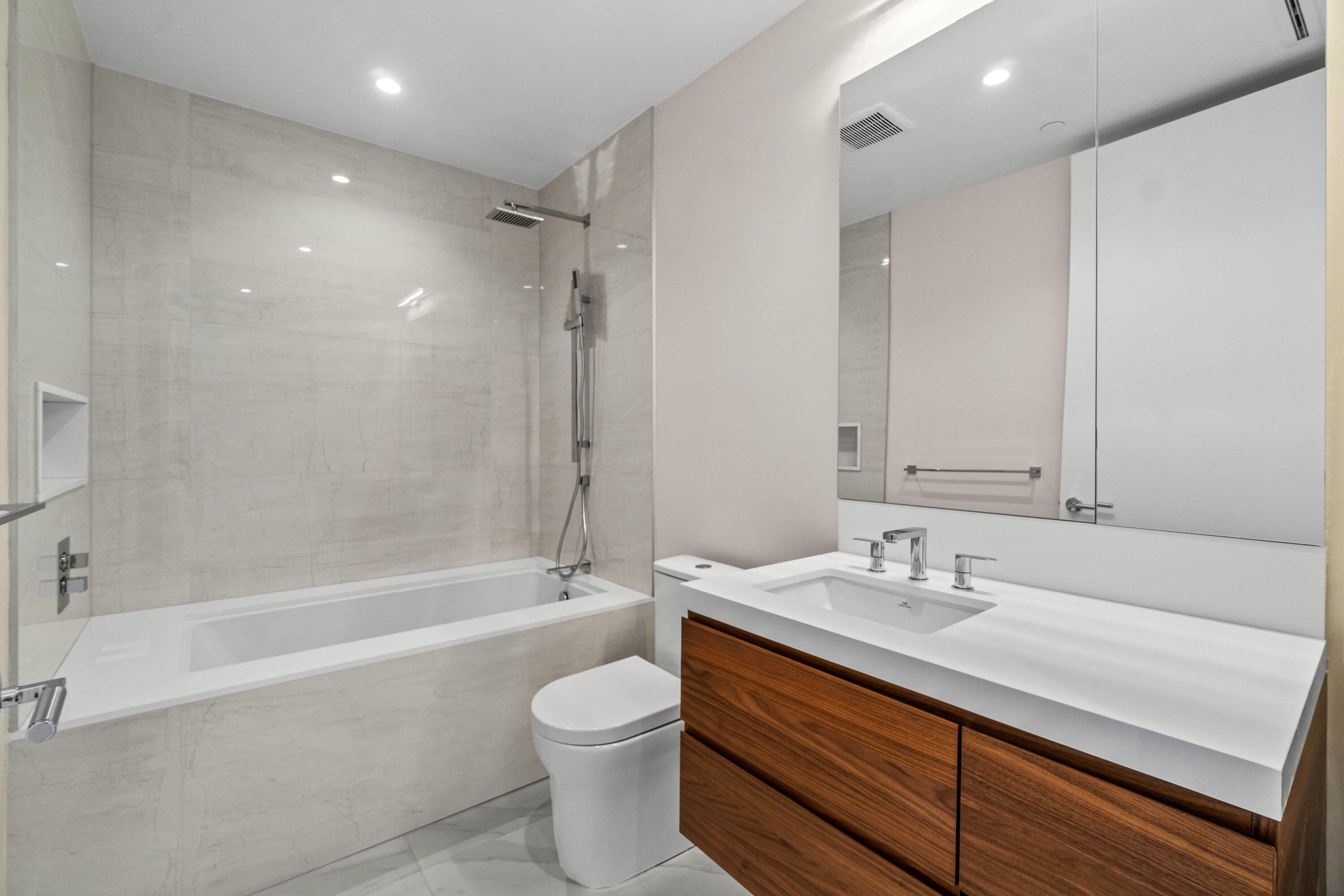 ALINA BOCA RATON CONDO - Residential