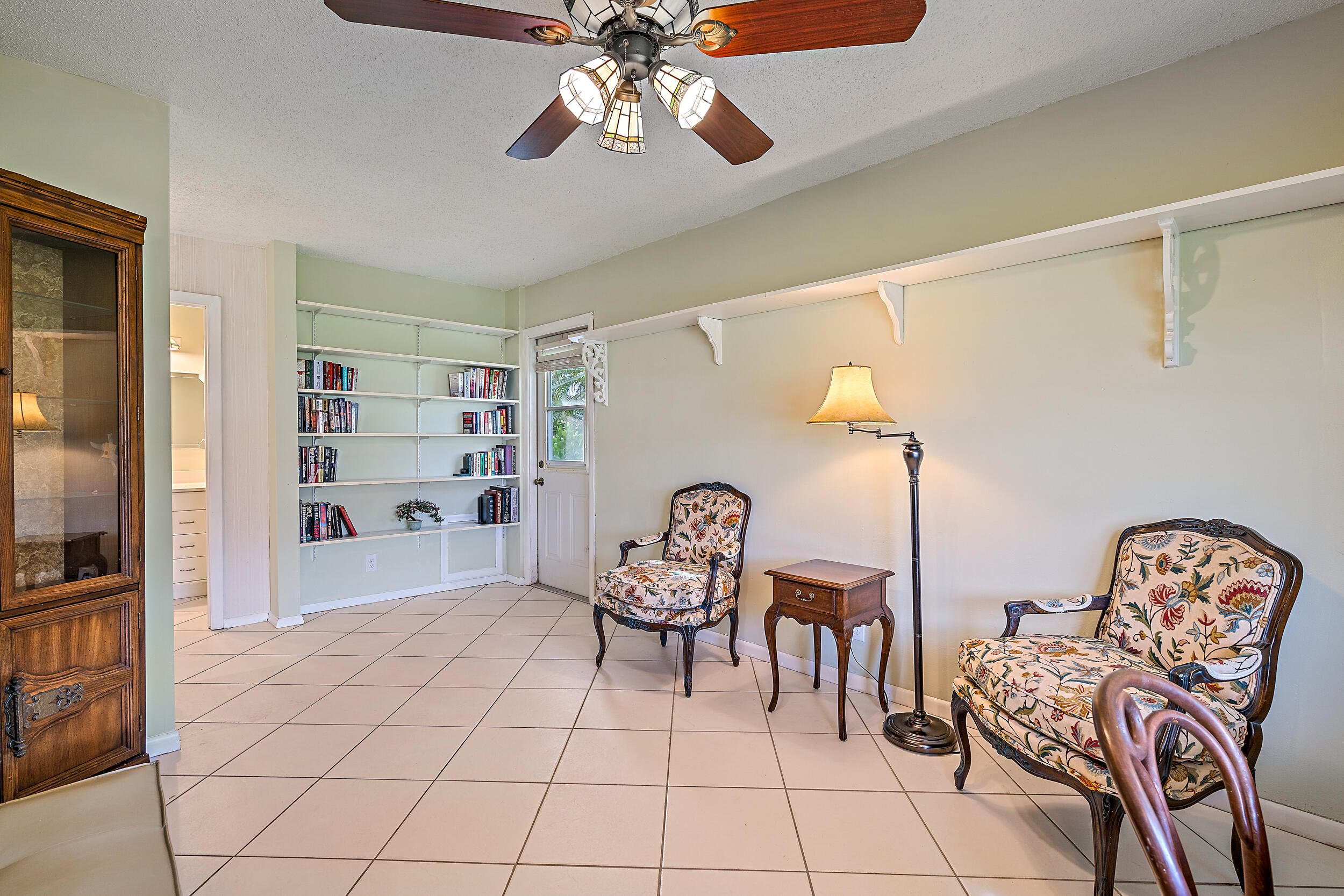 HIGH POINT OF DELRAY BEACH CONDO SEC III - Residential