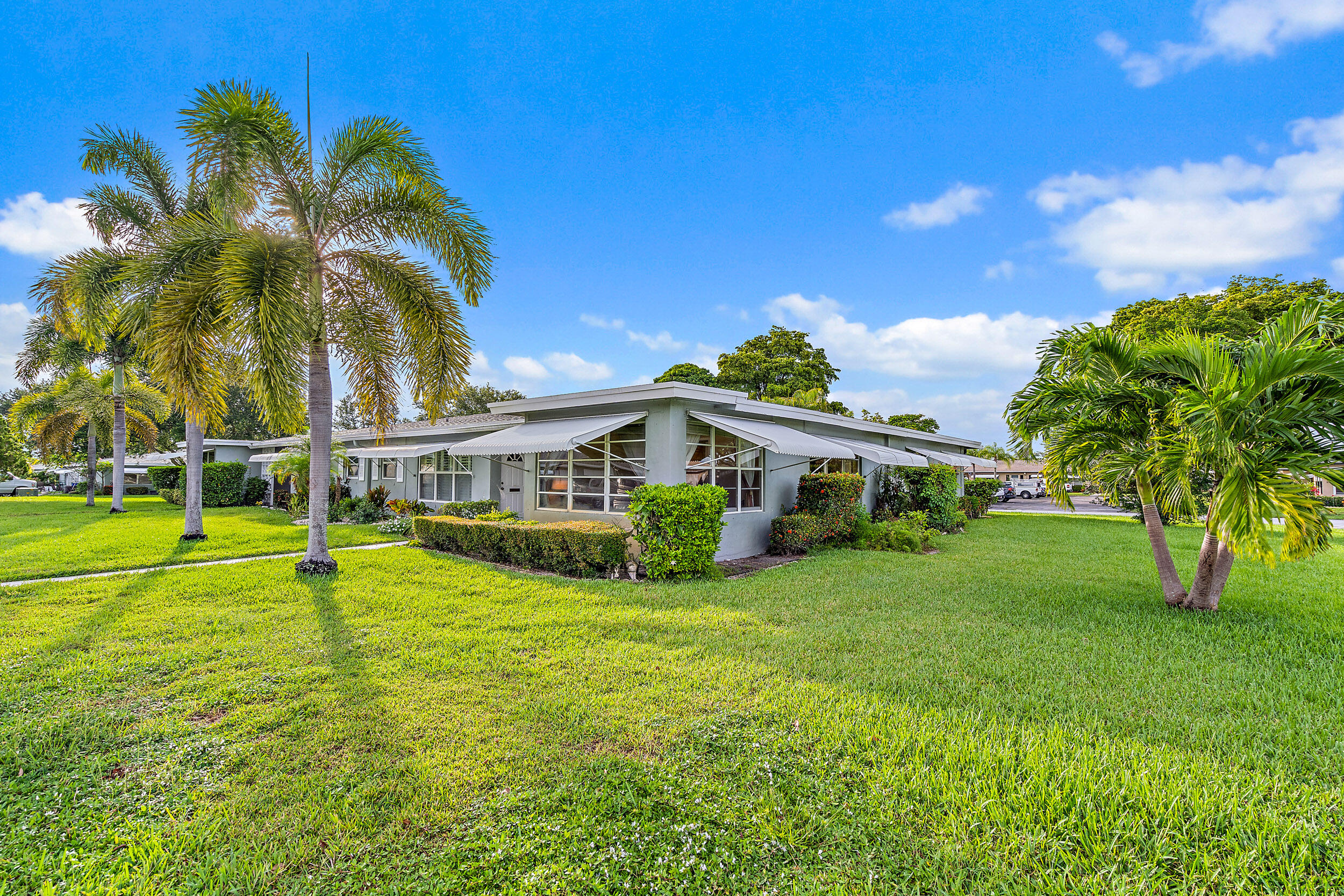 HIGH POINT OF DELRAY BEACH CONDO SEC III - Residential