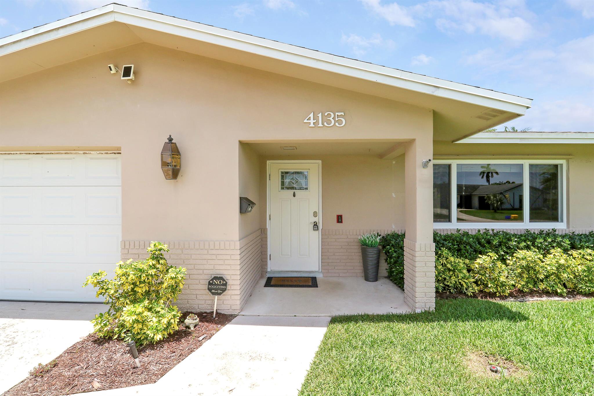 Welcome home to this Palm Beach Gardens Gem! With NO HOA, this 3 bedroom, 2 bathroom, one car garage, pool home is a rare find. The home offers two living spaces with wood flooring throughout and beautiful kitchen with white cabinets, granite countertops and tile backsplash. The primary suite boast a walk-in closet and private en-suite with a frameless glass shower and tile surround. The spectacular backyard is perfect for entertaining. Enjoy breakfast on the screen enclosed patio and an afternoon swim in the newly renovated inground pool (2023). Need room to store all of your treasures? This backyard includes a shed, perfect for all your pool accessories, lawn care tools and much more. Minutes from PBG shops, fine dining restaurants, and of course stunning beaches.
