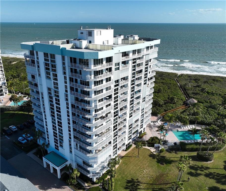 2700 N Highway A1a 207
