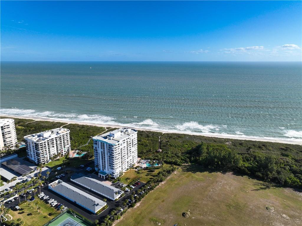 Aquanique Ocean Club - Residential