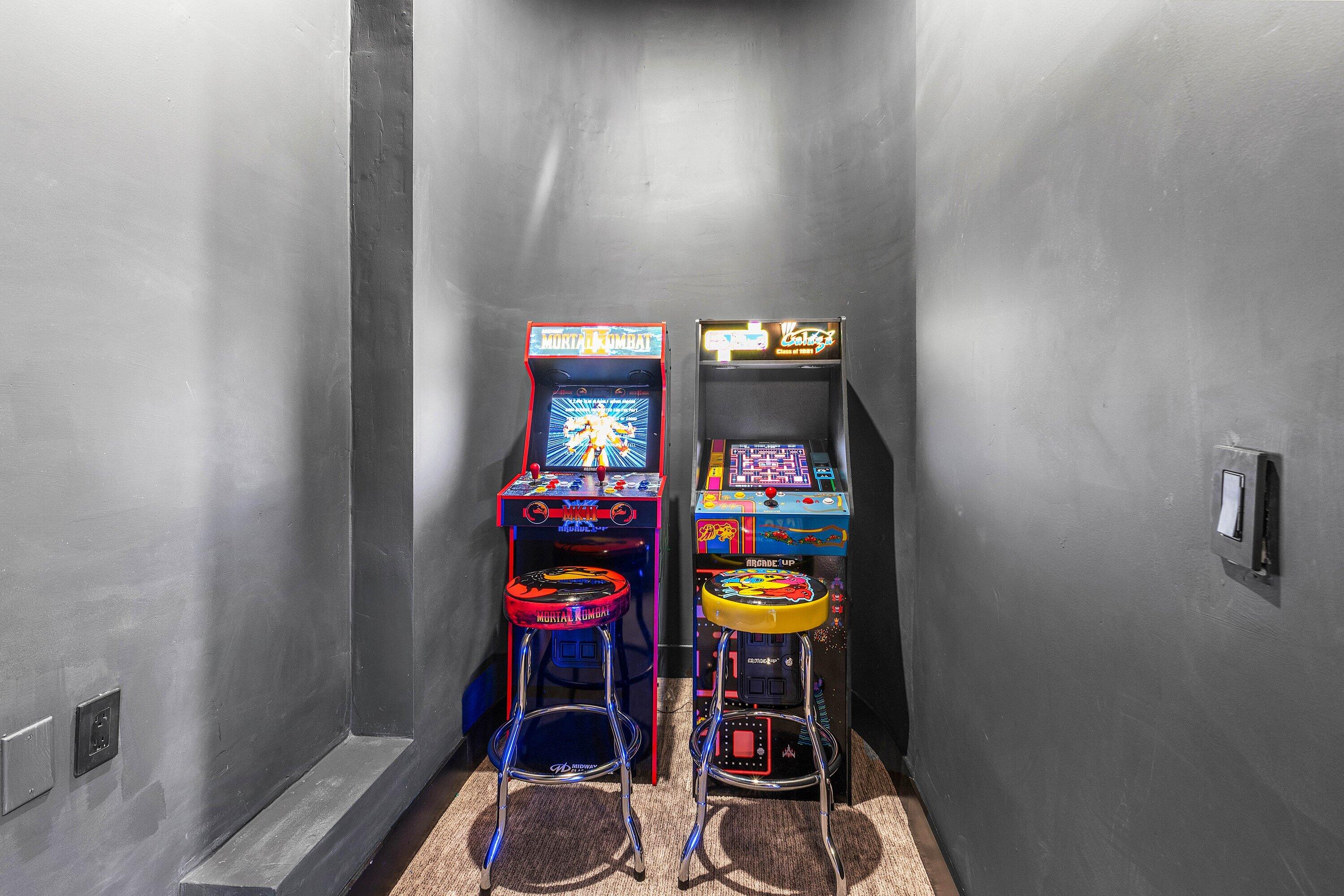 FIELDBROOK ESTATES - Residential