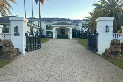 17600 E Fieldbrook Circle E Boca Raton FL 33496