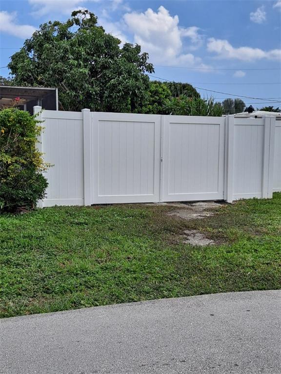 Tamarac Hills 1st Sec 57- - Residential