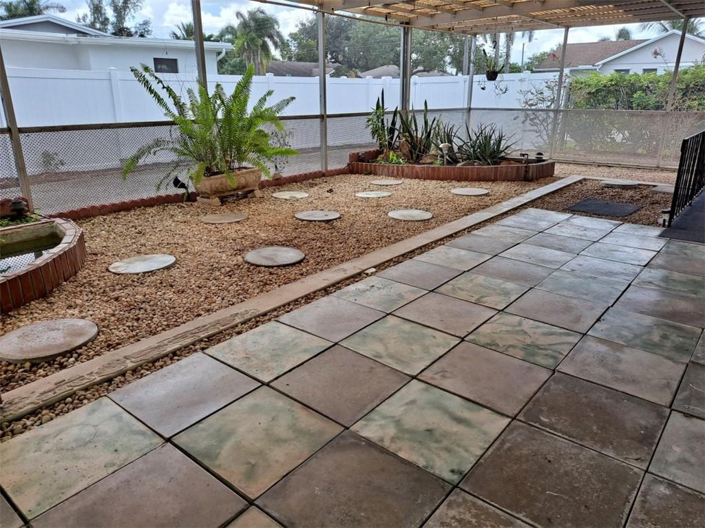 Tamarac Hills 1st Sec 57- - Residential