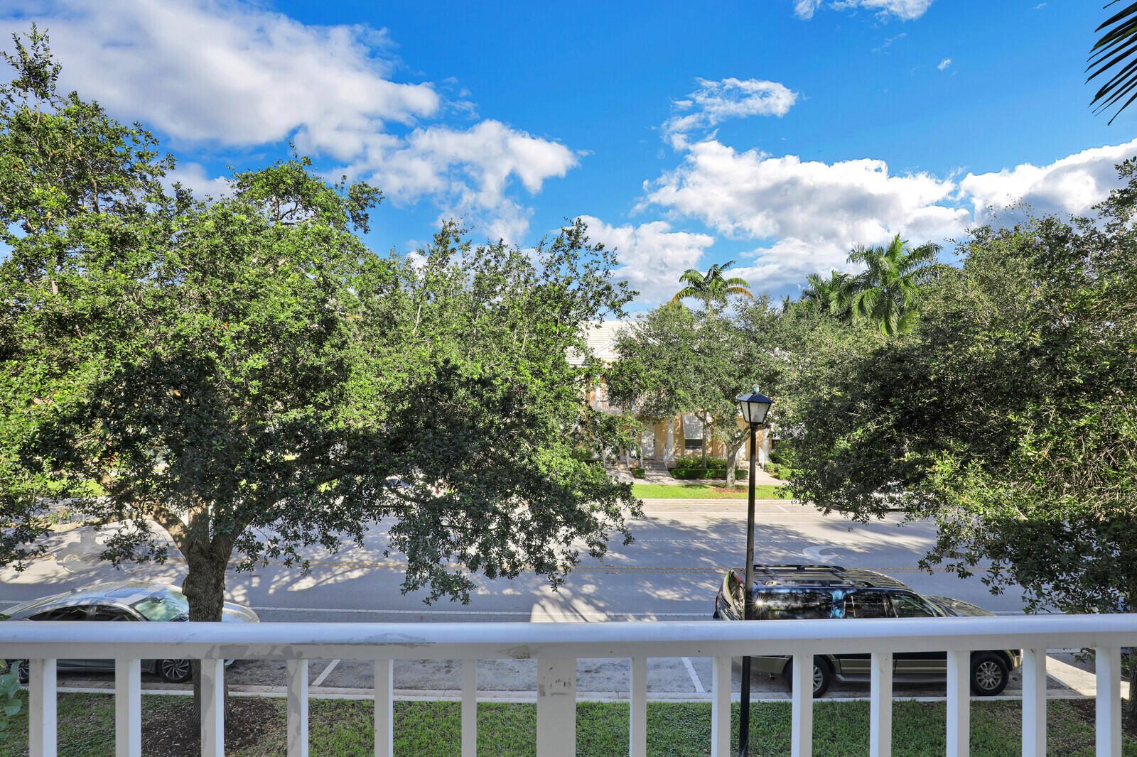 ABACOA TOWN CENTER 3 - Residential Lease
