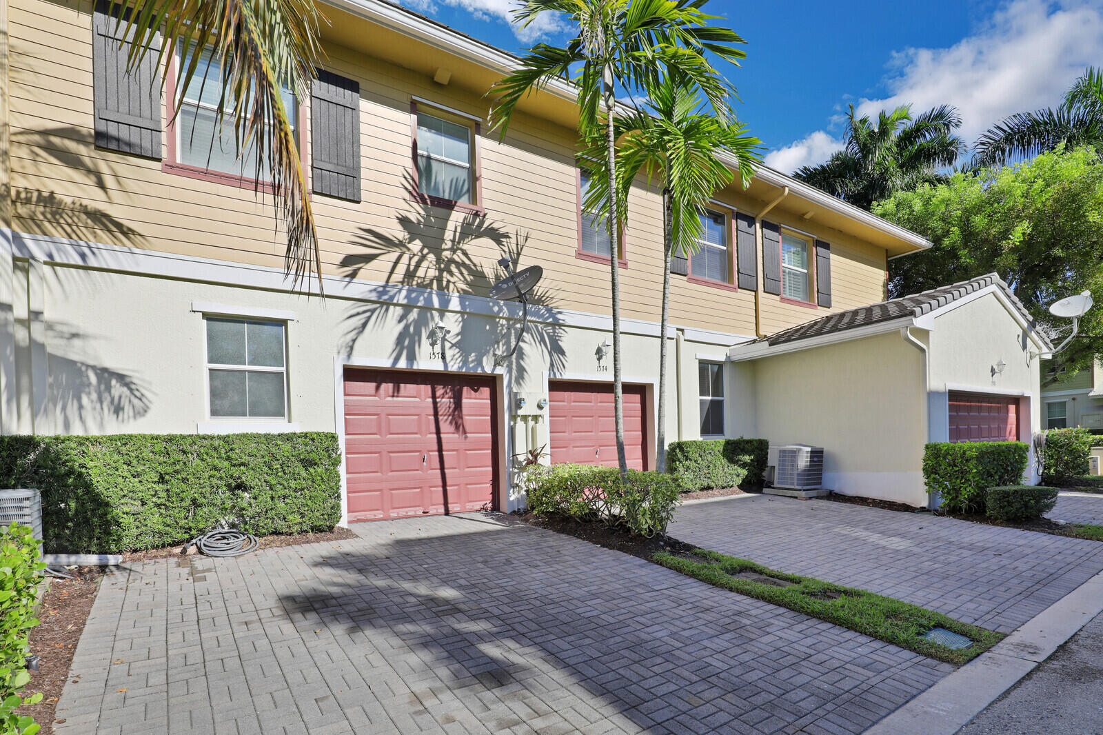 ABACOA TOWN CENTER 3 - Residential Lease