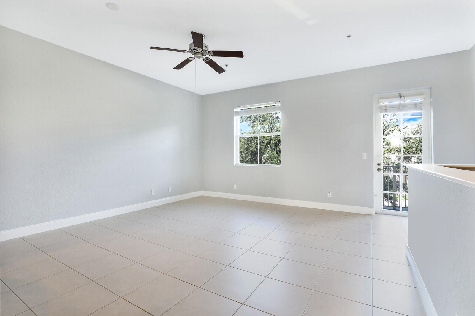 ABACOA TOWN CENTER 3 - Residential Lease