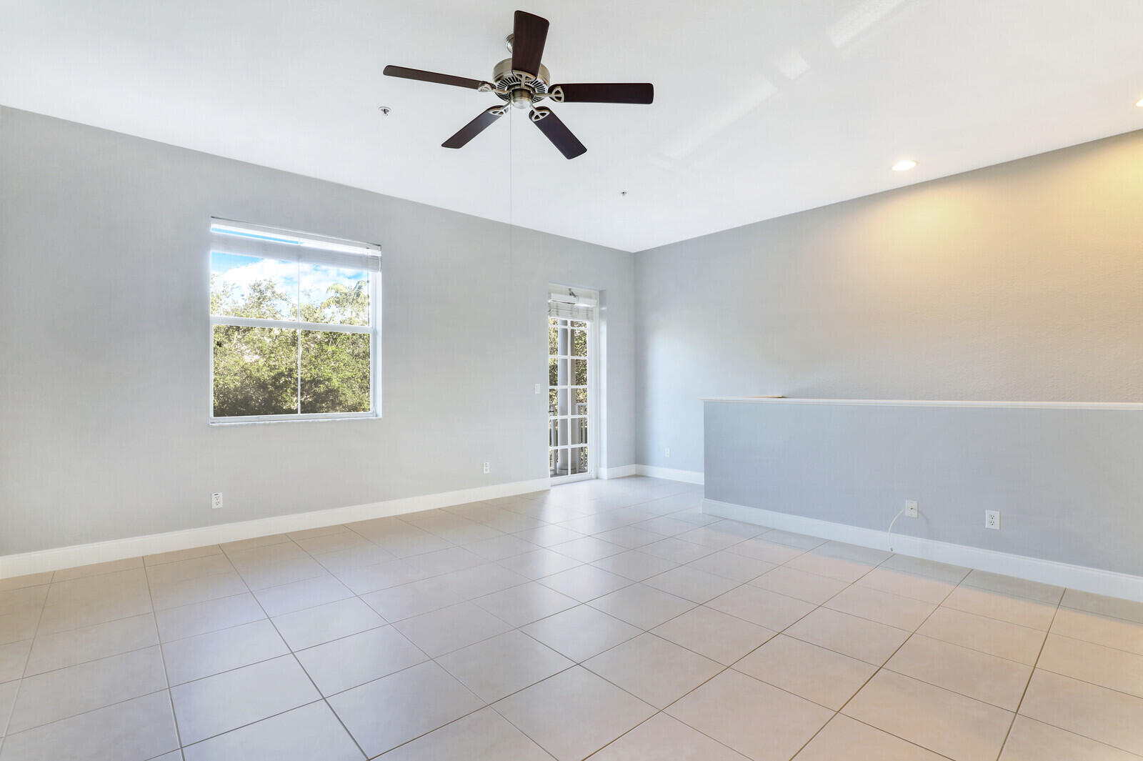 ABACOA TOWN CENTER 3 - Residential Lease