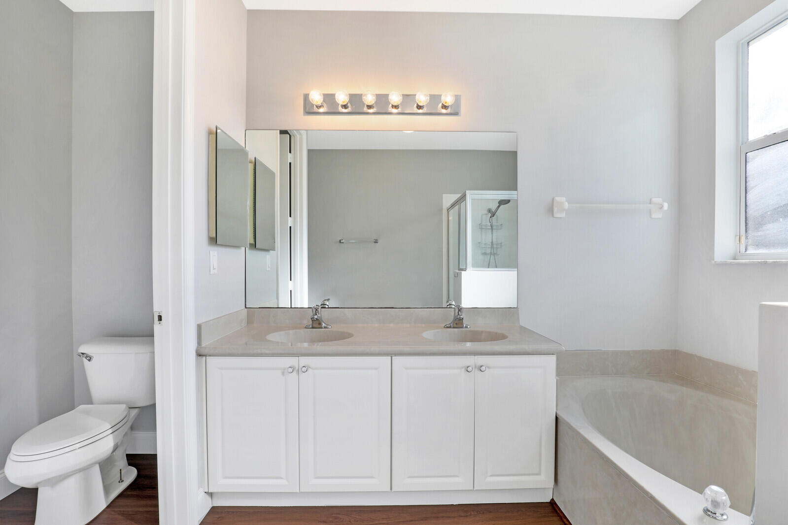 ABACOA TOWN CENTER 3 - Residential Lease