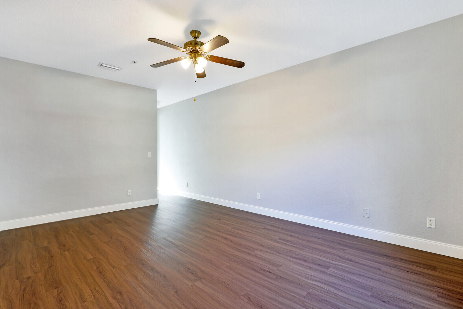 ABACOA TOWN CENTER 3 - Residential Lease