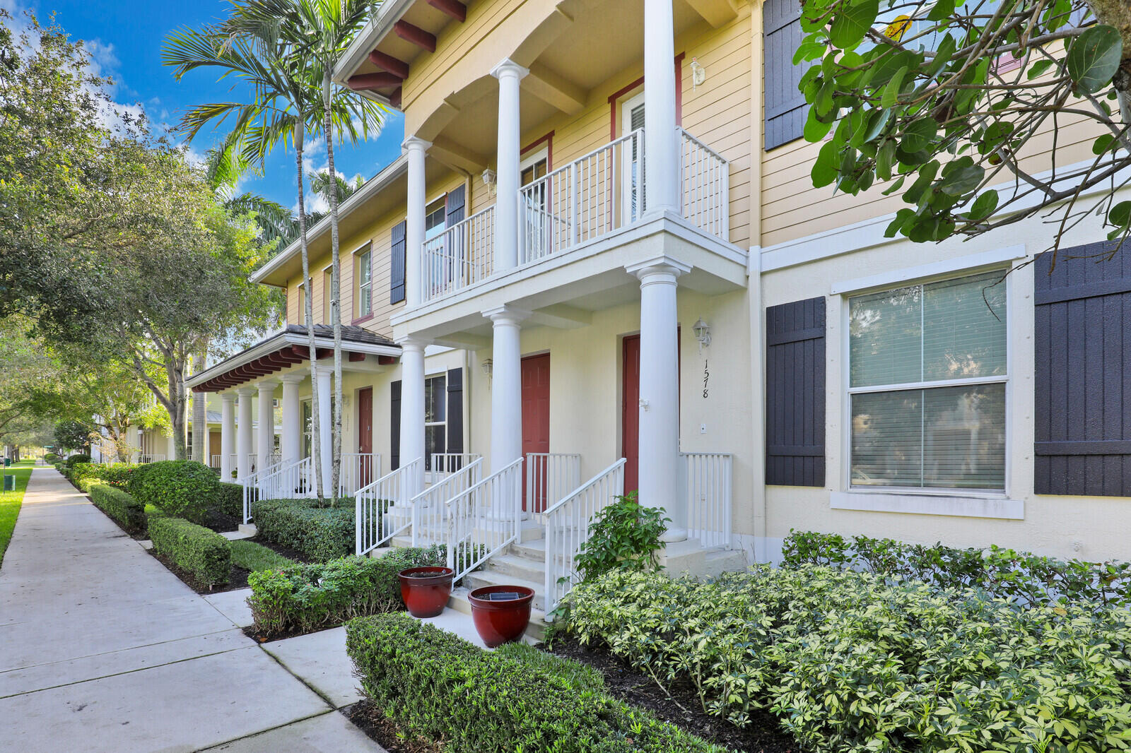 ABACOA TOWN CENTER 3 - Residential Lease