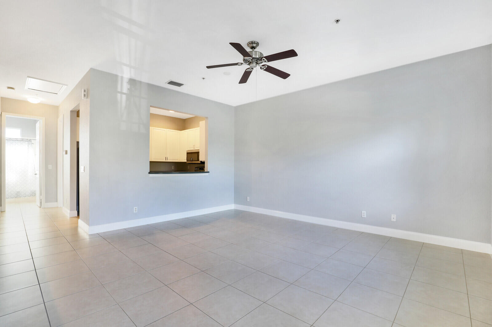 ABACOA TOWN CENTER 3 - Residential Lease