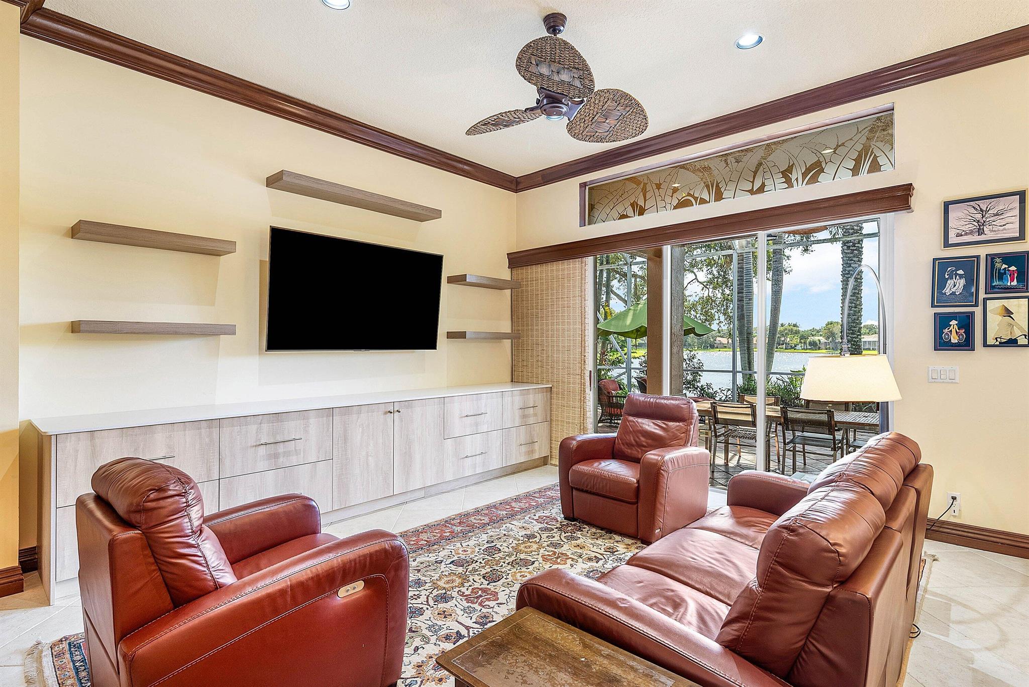 VILLAGES OF WINDSOR / VIL - Residential