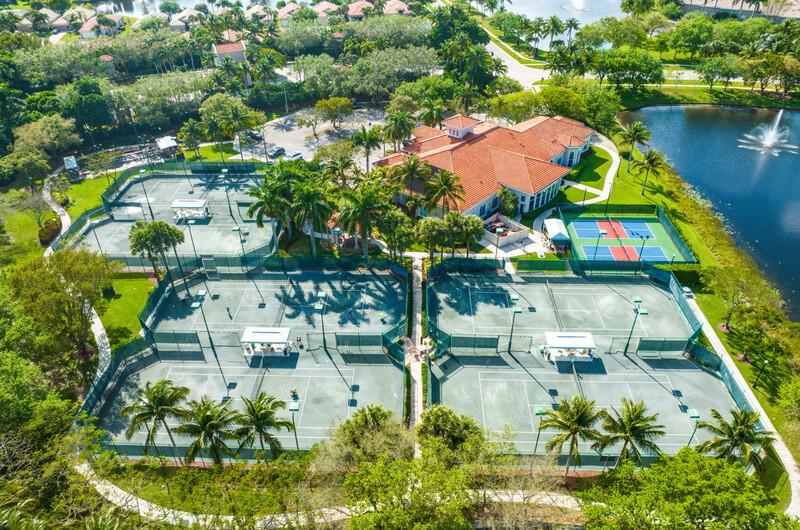 VILLAGES OF WINDSOR / VIL - Residential