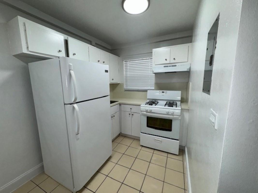 Arch Creek Highlands - Residential Lease