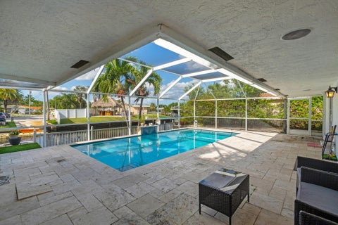 Tiny photo for 421 SW 18TH Street, Pompano Beach, FL 33060 (MLS # B26082946)
