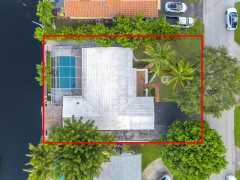 Tiny photo for 421 SW 18TH Street, Pompano Beach, FL 33060 (MLS # B26082946)