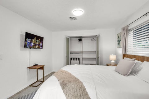 Tiny photo for 421 SW 18TH Street, Pompano Beach, FL 33060 (MLS # B26082946)