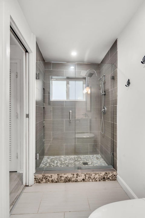 Tiny photo for 421 SW 18TH Street, Pompano Beach, FL 33060 (MLS # B26082946)