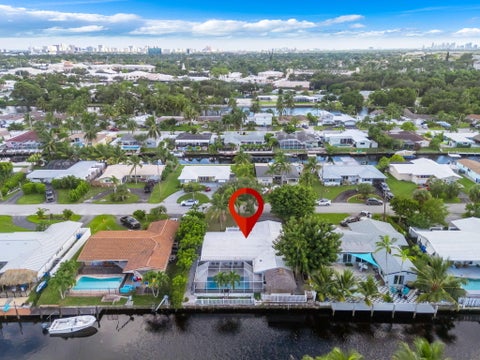 Tiny photo for 421 SW 18TH Street, Pompano Beach, FL 33060 (MLS # B26082946)