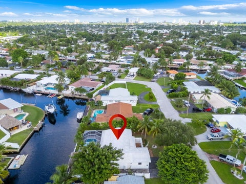Tiny photo for 421 SW 18TH Street, Pompano Beach, FL 33060 (MLS # B26082946)