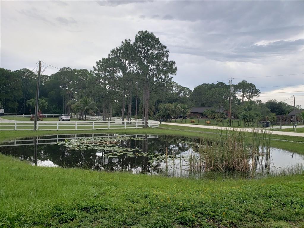 THE ACREAGE - Residential
