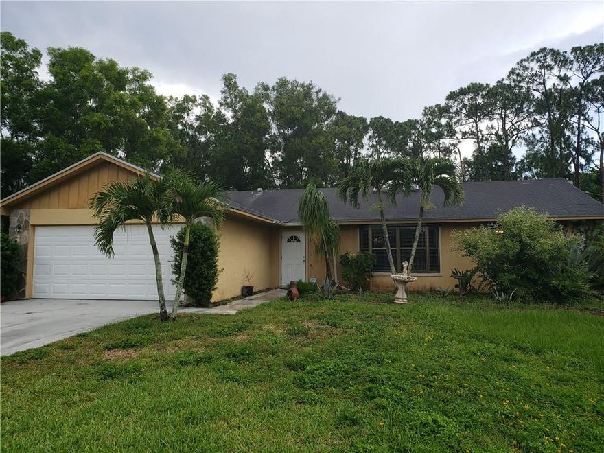 THE ACREAGE IN LOXAHATCHEE------1.15 ACRES----3 BEDROOMS---2 BATHS----2 CAR GARAGE-----VAULTED CEILINGS---FENCED LOT----POND IN FRONT OF PROPERTY-----EXTENDED  DRIVEWAY FOR NUMEROUS VEHICLES---PLENTY OF ROOM TO PARK ALL OF YOUR TOYS--40X22 PATIO SLAB---NO HOA!!!----MASTER BEDROOM HAS 6X6 WALK IN CLOSET----SPLIT BEDROOM PLAN----OPEN EAT IN KITCHEN WITH ALL APPLIANCES AND A NEW REFRIGERATOR  IN 2023-----THIS WAS A RENTAL PROPERTY-------NEEDS SOME UPDATES BUT YOUR CHANCE TO MAKE IT YOUR OWN AND MAKE YOUR DREAMS COME TRUE-----LOCATED JUST MINUTES FROM ALL MAJOR ROADS---PARKS---SCHOOLS---SHOPPING---RESTAURANTS AND MORE.-----YOUR CHANCE TO GET A PRIME PIECE OF THE ACREAGE-----ALLOW TIME FOR ATTORNEY REVIEW OF OFFERS----THIS IS AN ESTATE SALE---NO SELLER DISCLOSURE-----EZ ACCESS
