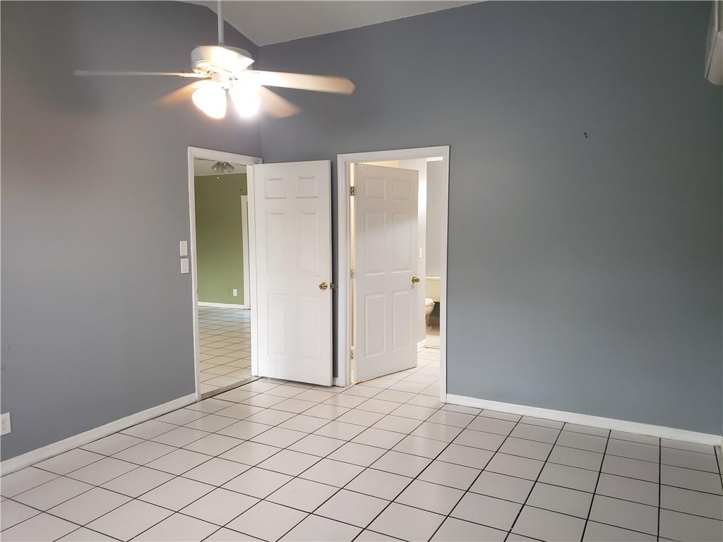 THE ACREAGE - Residential