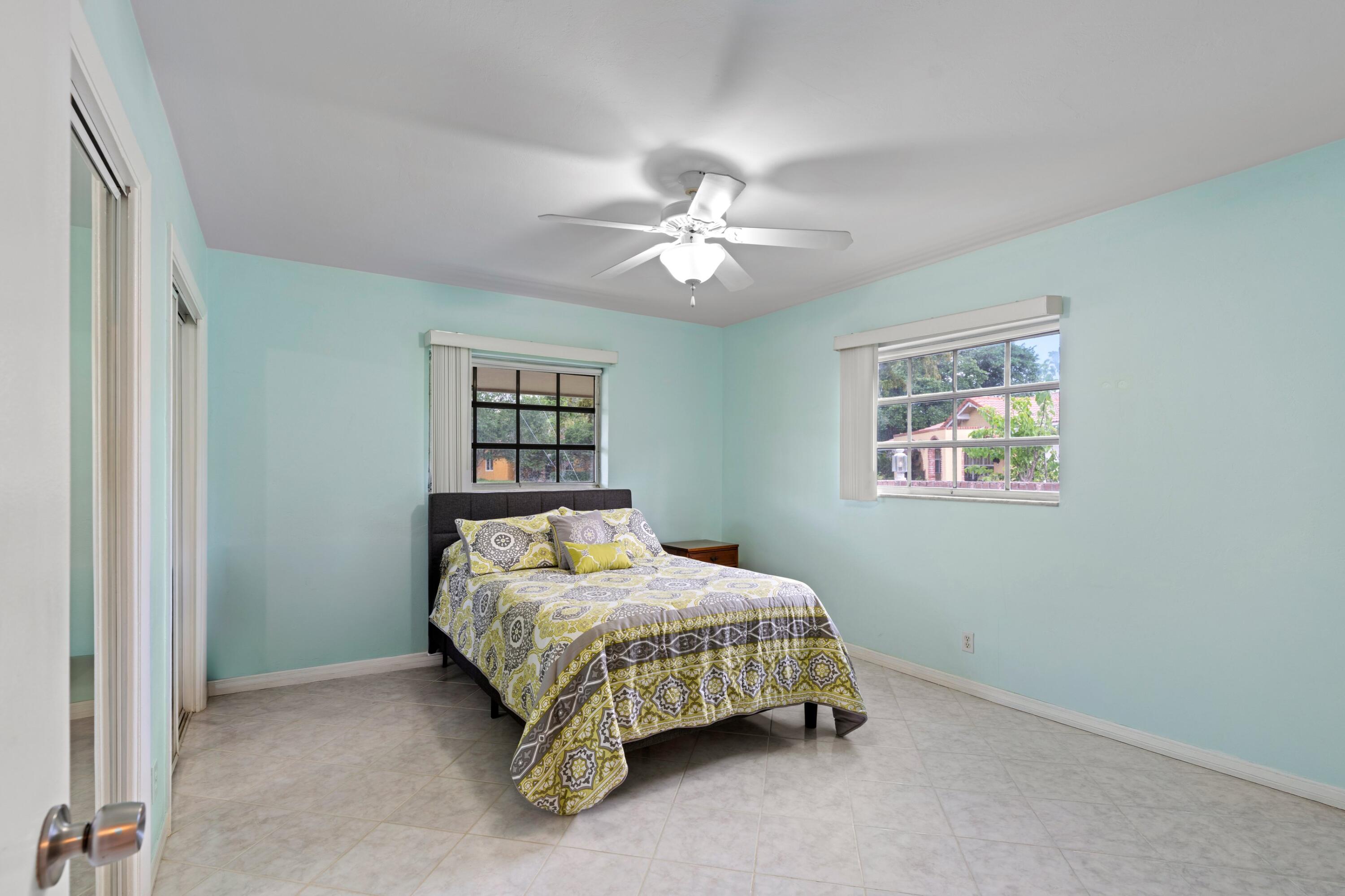 CLUSTERS CORAL SPRINGS - Residential