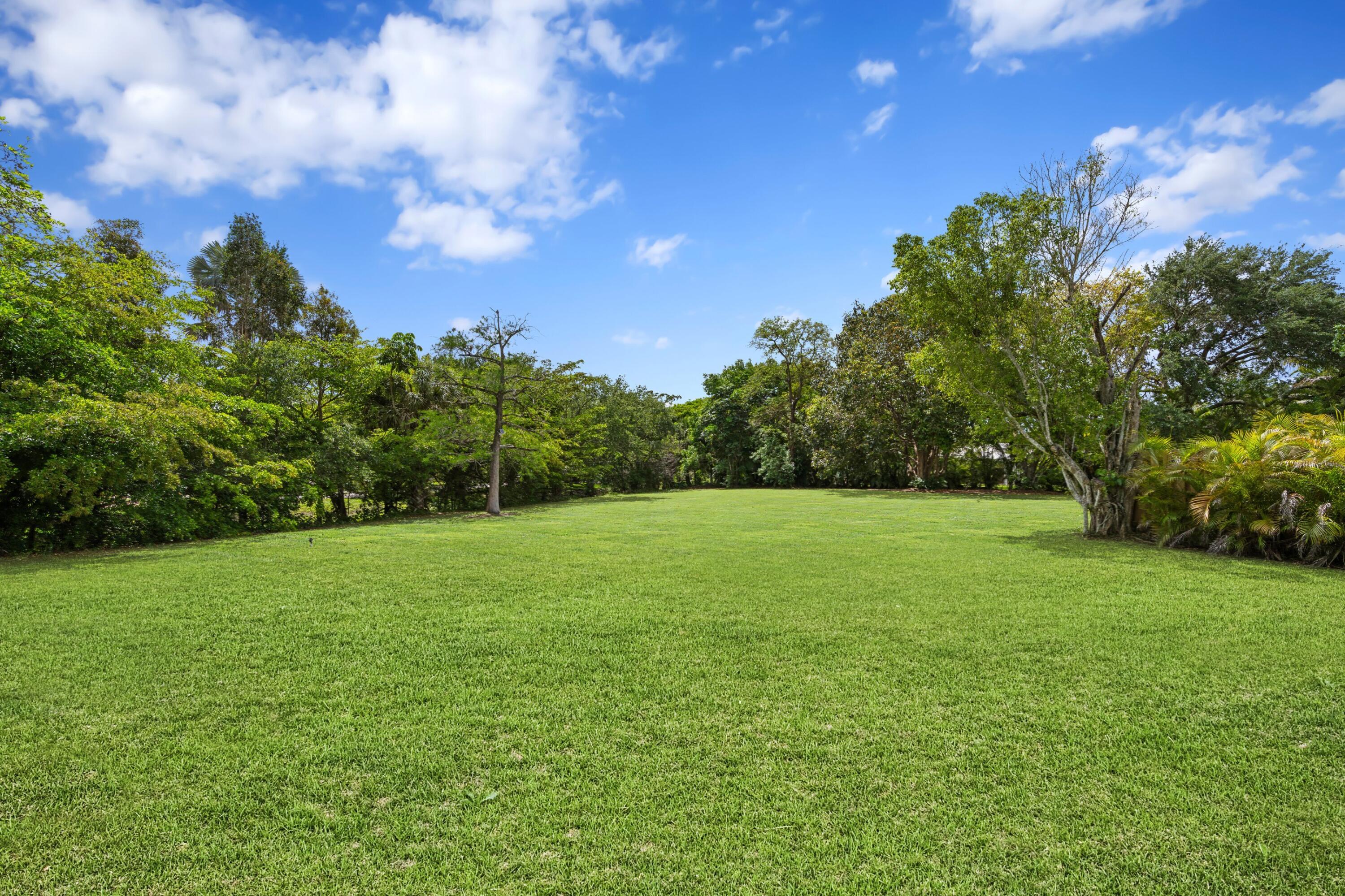 CLUSTERS CORAL SPRINGS - Residential