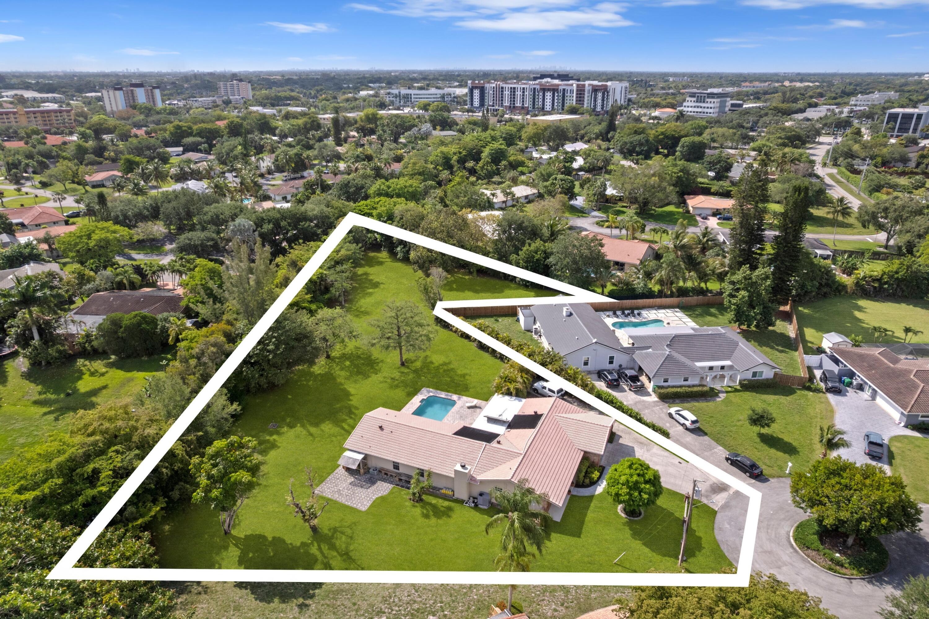 CLUSTERS CORAL SPRINGS - Residential