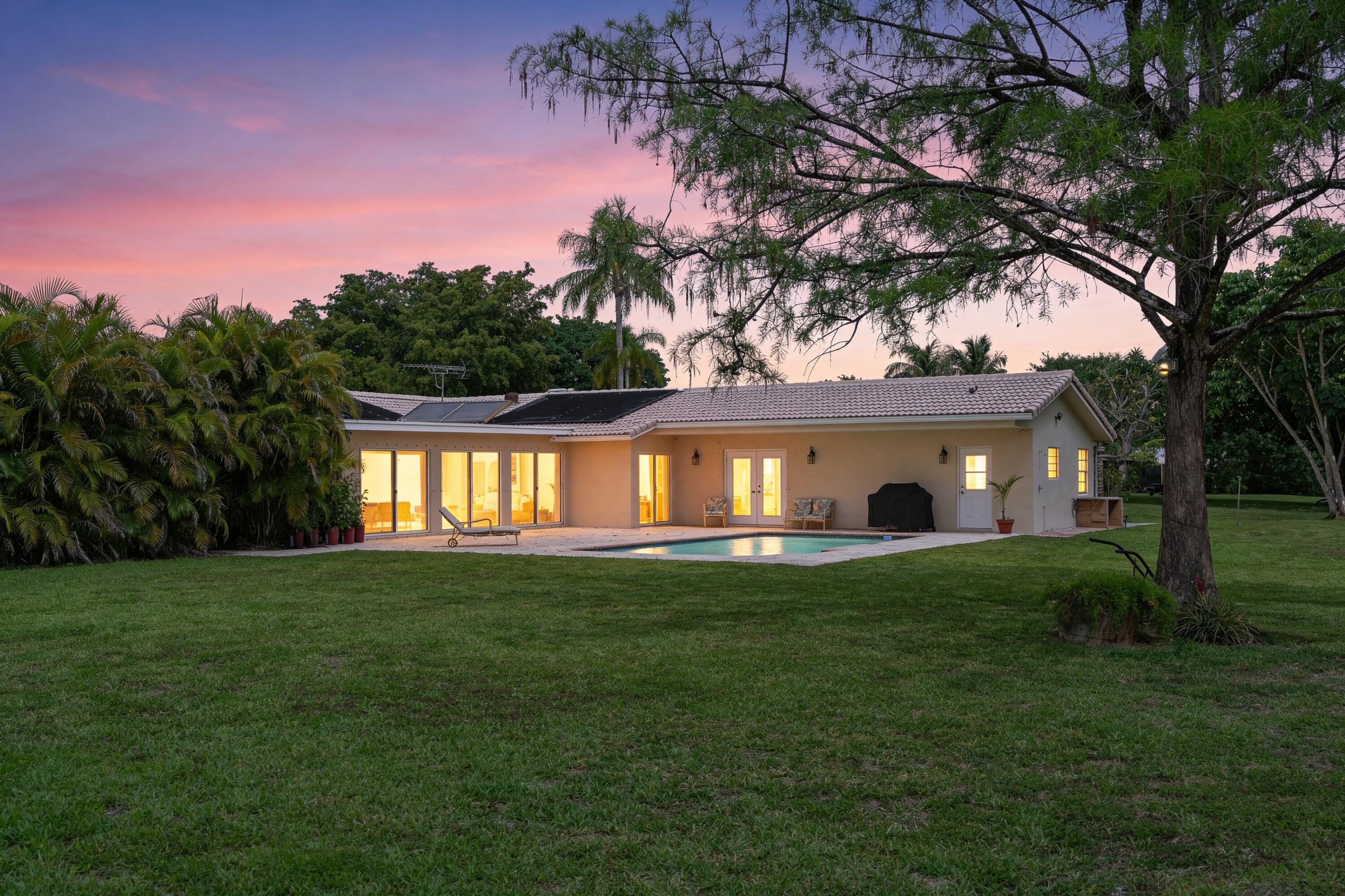 9601 NW 36th Manor