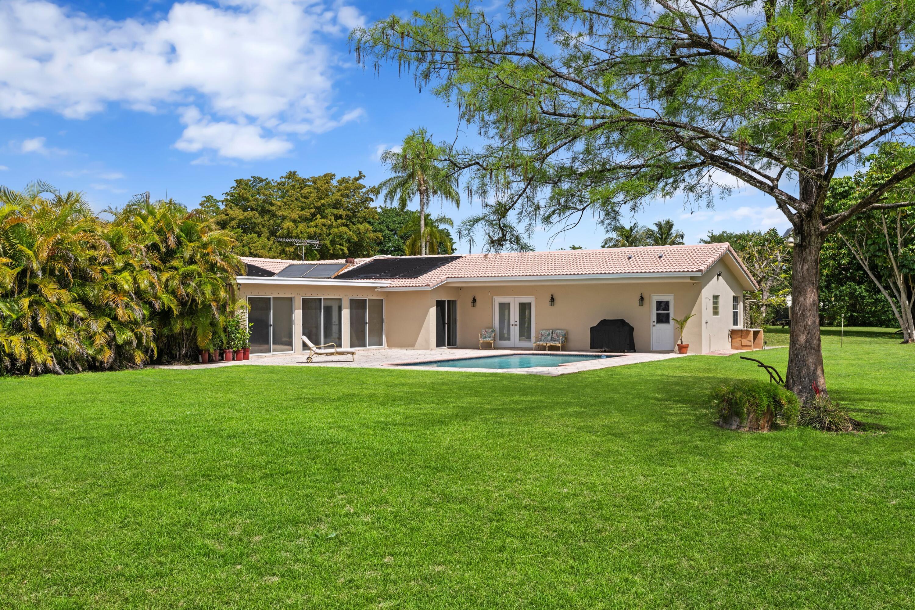 CLUSTERS CORAL SPRINGS - Residential