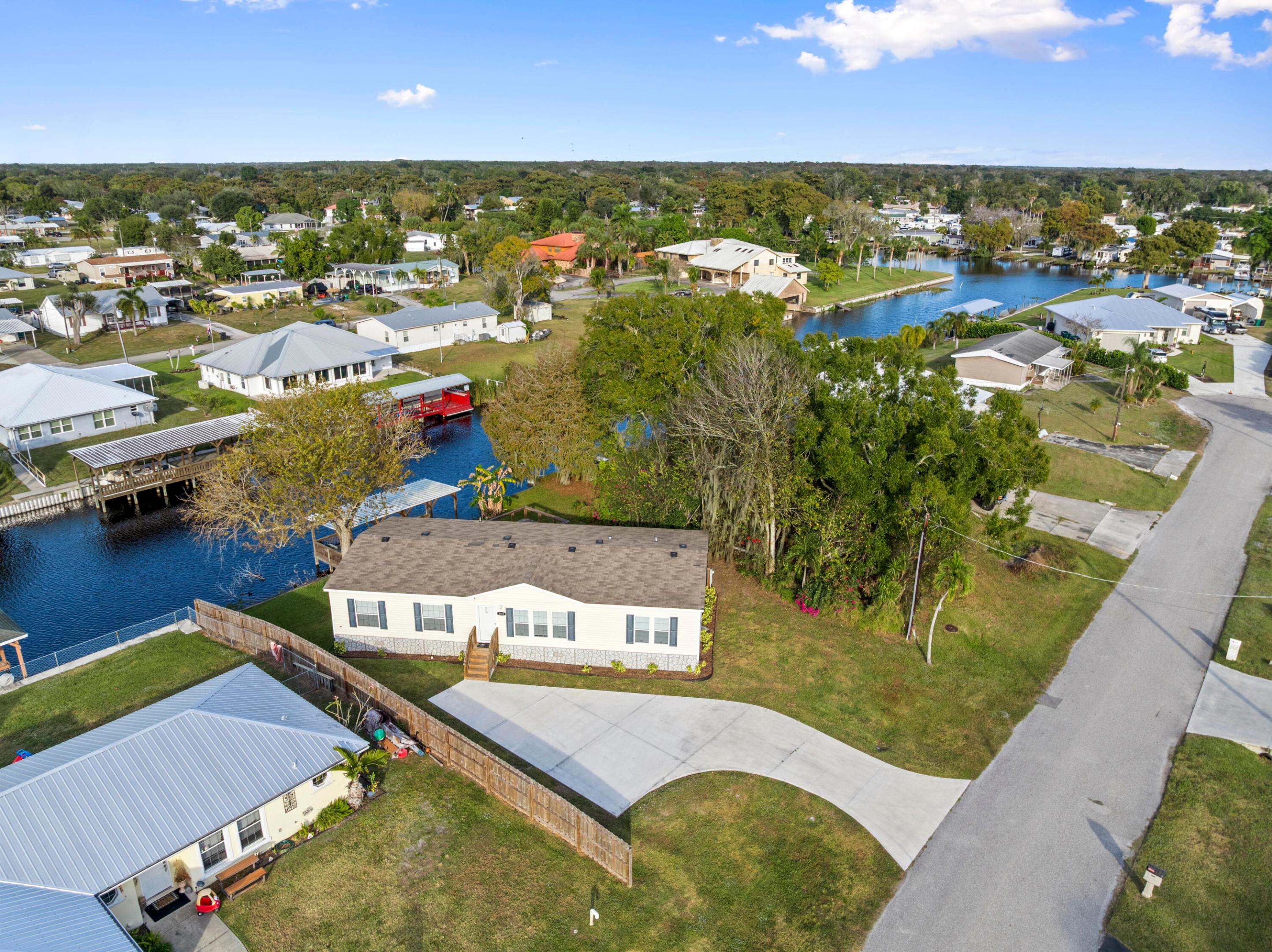 TAYLOR CREEK ISLES - Residential