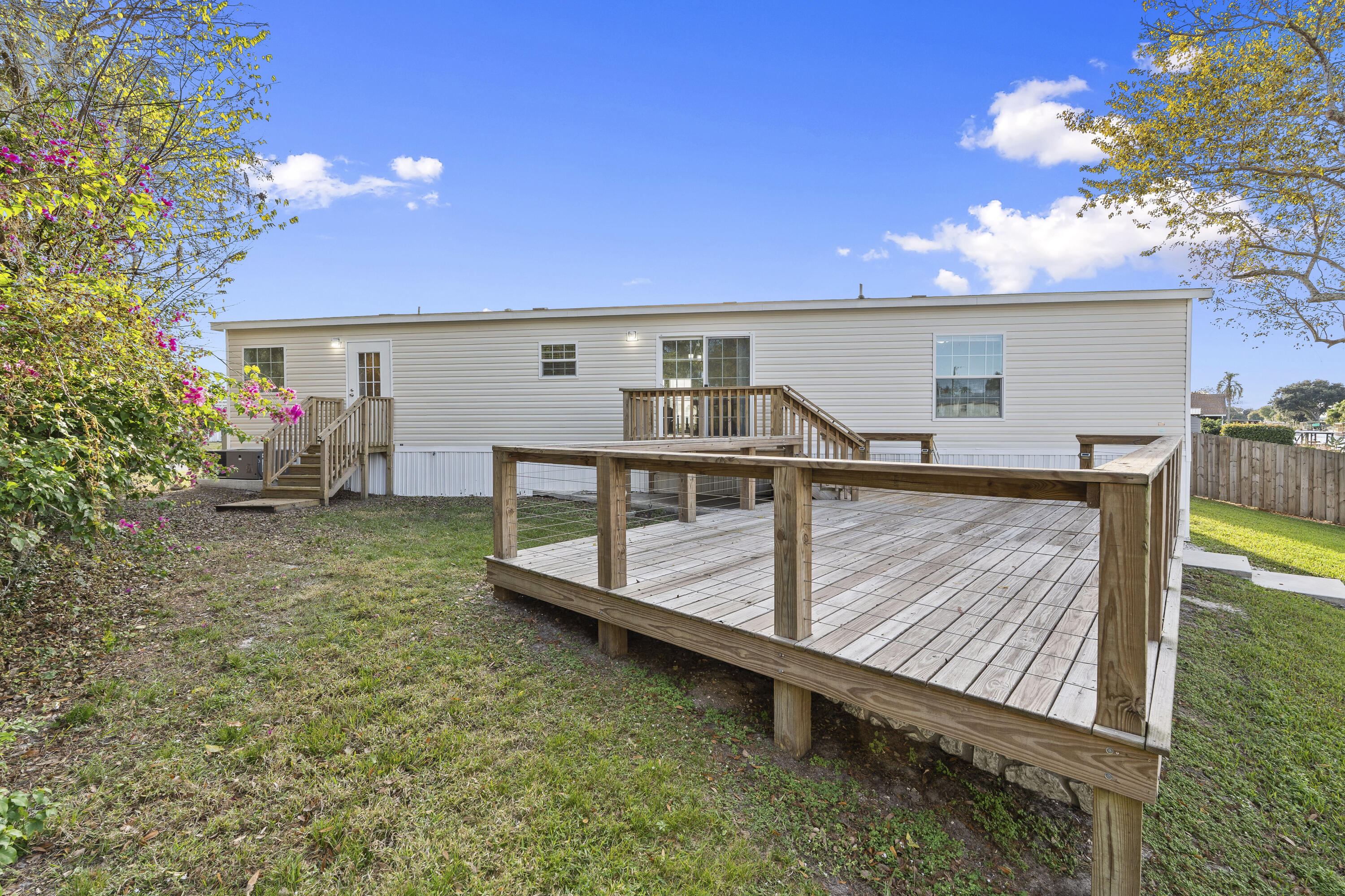 TAYLOR CREEK ISLES - Residential