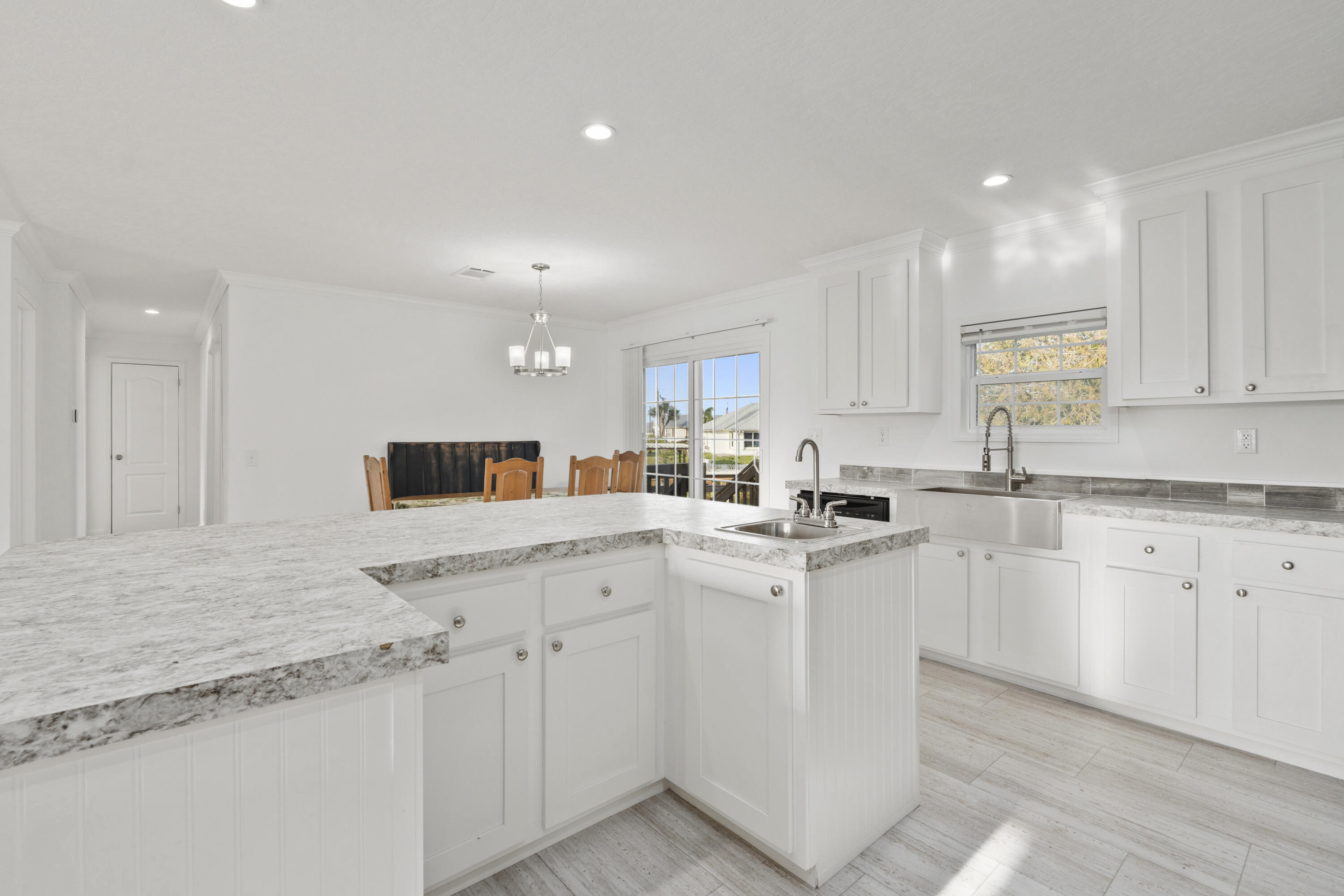 TAYLOR CREEK ISLES - Residential