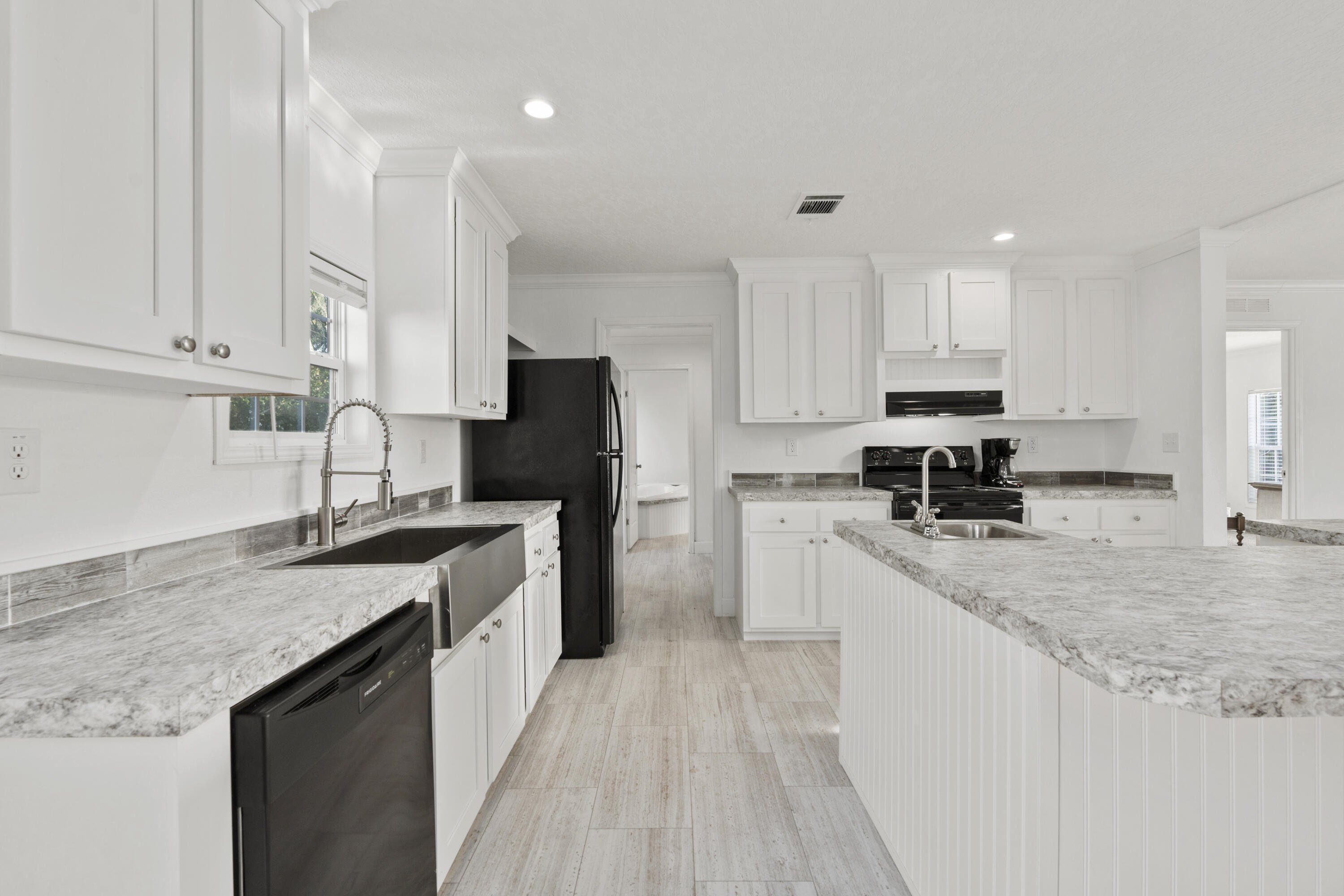 TAYLOR CREEK ISLES - Residential