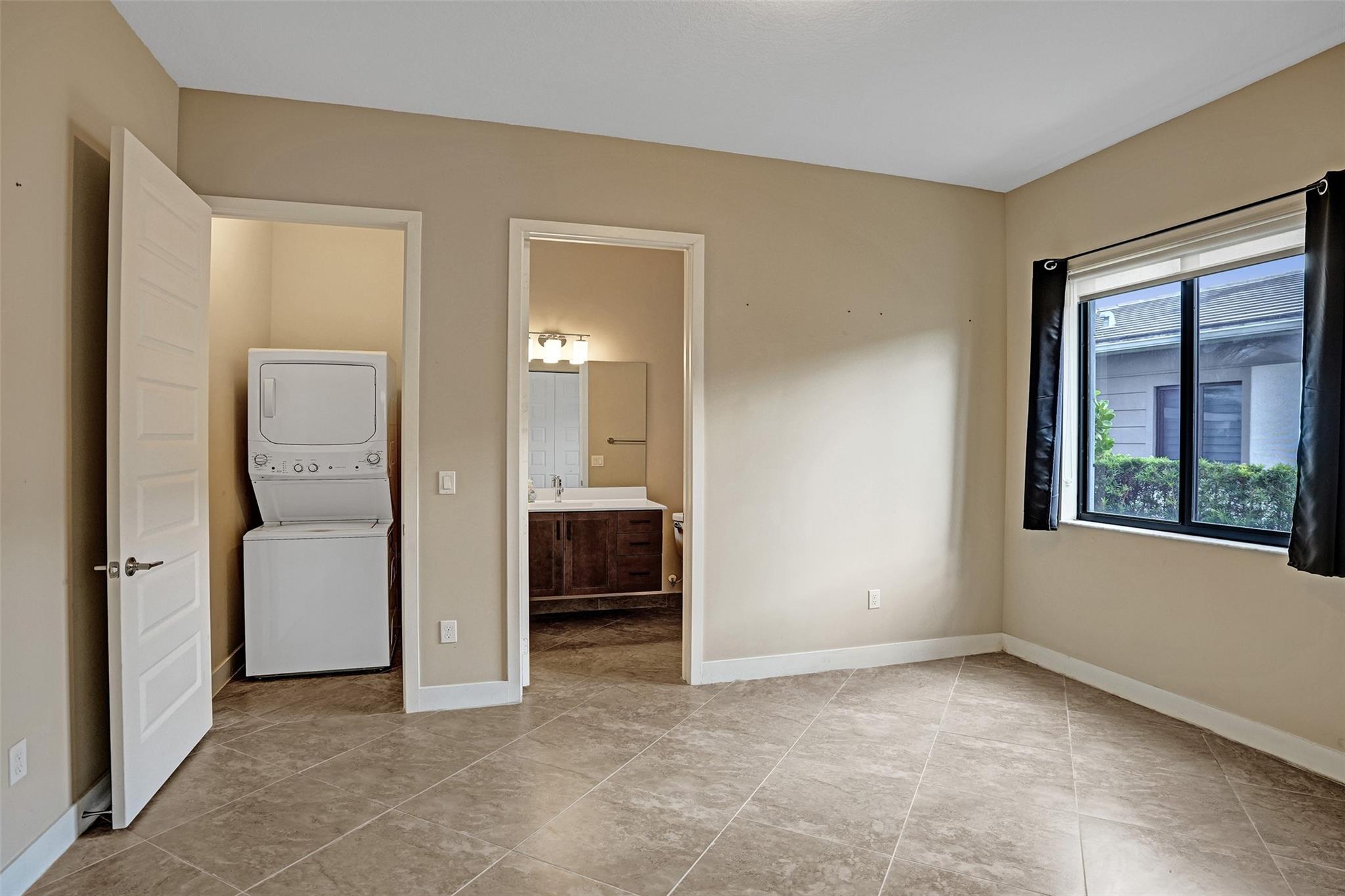 Cascata@Miralago - Residential