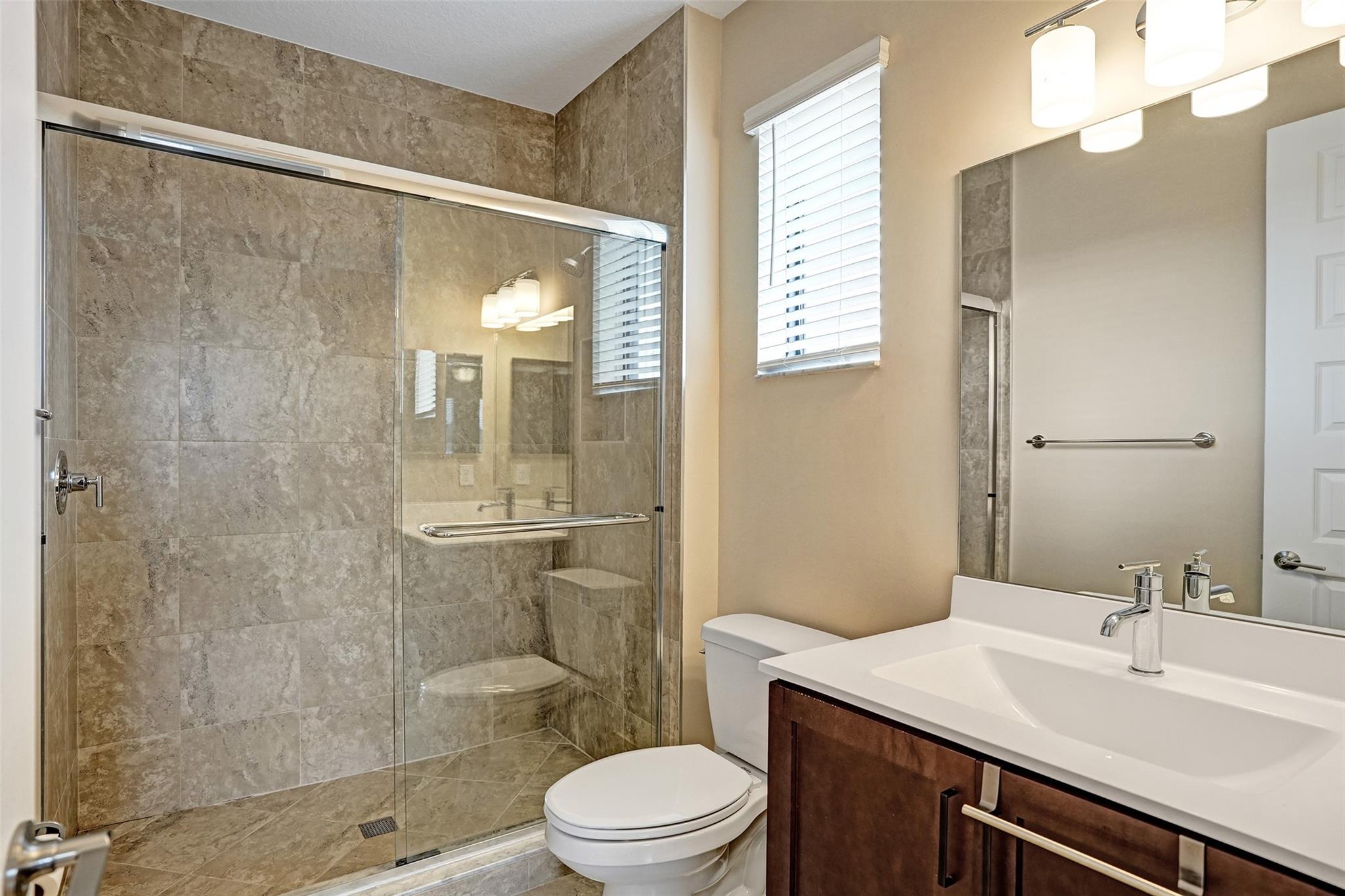 Cascata@Miralago - Residential